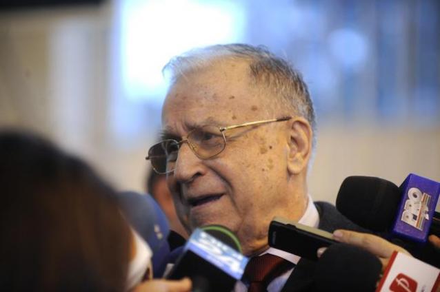 La 95 de ani, Ion Iliescu îl felicită pe Nicușor Dan pentru victoria în alegeri. Fostul președinte are și un mesaj pentru partidele politice